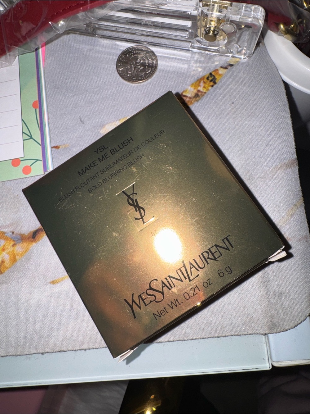 Yves Saint Laurent Hot Pink Blush Compact with Gold Logo - Picture 4 of 8